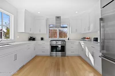 10 Lockwood Road, Greenwich, CT 06878 - Photo 8