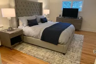 8 Rockland Pl, Old Greenwich, CT 06870 - Photo 12