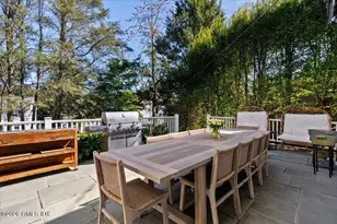 14 Bradbury Pl, Greenwich, CT 06878 - Photo 26