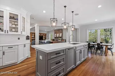 14 Bradbury Place, Greenwich, CT 06878 - Photo 18