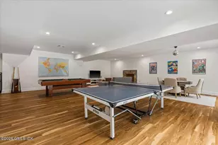 14 Bradbury Pl, Greenwich, CT 06878 - Photo 52