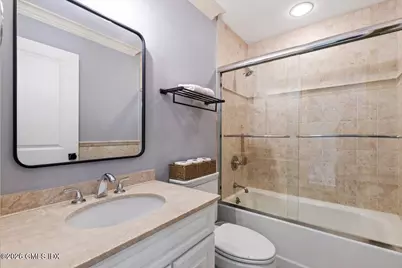 14 Bradbury Place, Greenwich, CT 06878 - Photo 48