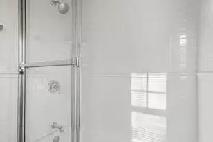 36 Locust St, Greenwich, CT 06830 - Photo 14