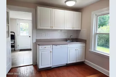 55 Valley Road, Greenwich, CT 06807 - Photo 8