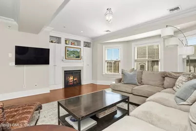 250 Milbank Avenue #B, Greenwich, CT 06830 - Photo 6