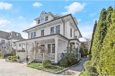 250 Milbank Avenue #B, Greenwich, CT 06830 - Photo 2