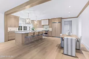 2 Potter Dr, Old Greenwich, CT 06870 - Photo 10