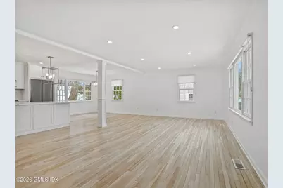 104 Hillcrest Park Road, Greenwich, CT 06807 - Photo 4