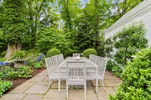 47 Husted Ln, Greenwich, CT 06830 - Photo 24