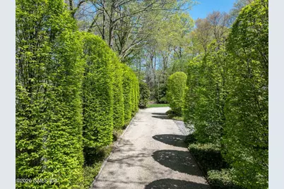 47 Husted Lane, Greenwich, CT 06830 - Photo 4