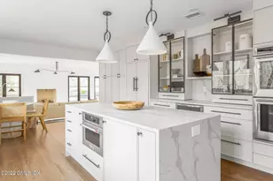 41 Stone Brook Ln, Greenwich, CT 06807 - Photo 10