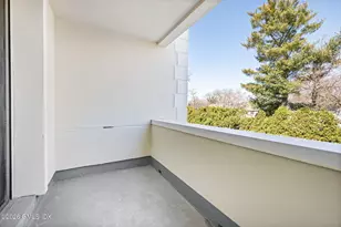 1535 E Putnam Ave, Old Greenwich, CT 06870 - Photo 20