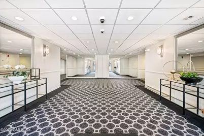 1535 E Putnam Avenue #304, Old Greenwich, CT 06870 - Photo 22