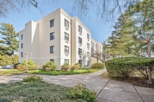 1535 E Putnam Ave, Old Greenwich, CT 06870 - Photo 26