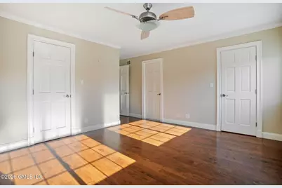 24 Decatur Street #2, Greenwich, CT 06807 - Photo 12