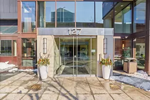 127 Greyrock Pl, Stamford, CT 06901 - Photo 2