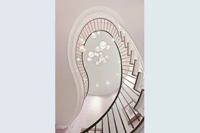 105 Woodside Drive, Greenwich, CT 06830 - Photo 16