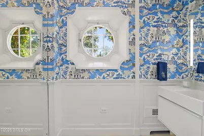105 Woodside Drive, Greenwich, CT 06830 - Photo 14