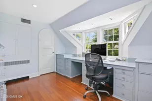 105 Woodside Dr, Greenwich, CT 06830 - Photo 24