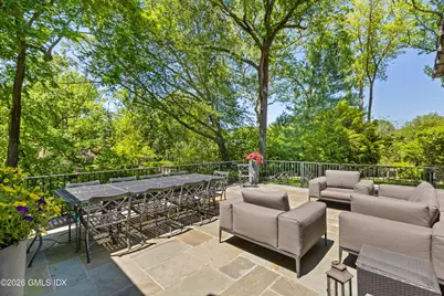 105 Woodside Drive, Greenwich, CT 06830 - Photo 28