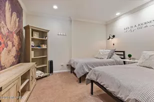 5 Sunshine Ave, Greenwich, CT 06878 - Photo 28