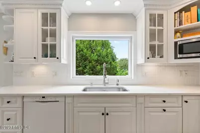 5 Sunshine Avenue, Greenwich, CT 06878 - Photo 10