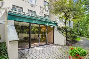 1535 E Putnam Ave, Old Greenwich, CT 06870 - Photo 2