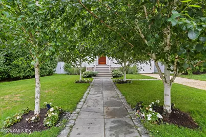 13 Mortimer Drive, Old Greenwich, CT 06870 - Photo 2