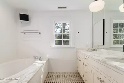 24 Annjim Drive, Greenwich, CT 06830 - Photo 20