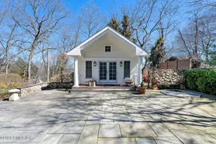 24 Annjim Dr, Greenwich, CT 06830 - Photo 6