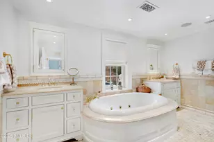 19 Hawkwood Ln, Greenwich, CT 06830 - Photo 20