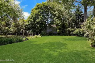 11 Roosevelt Ave, Old Greenwich, CT 06870 - Photo 16