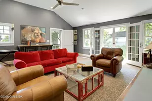 11 Roosevelt Ave, Old Greenwich, CT 06870 - Photo 14