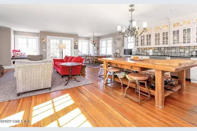 11 Roosevelt Avenue, Old Greenwich, CT 06870 - Photo 6