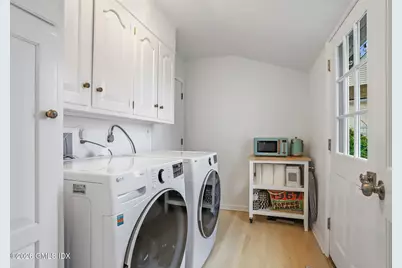 87 Dolphin Cove Quay, Stamford, CT 06902 - Photo 16