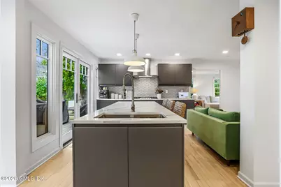 87 Dolphin Cove Quay, Stamford, CT 06902 - Photo 6