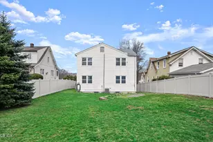 27 High St, Greenwich, CT 06830 - Photo 30