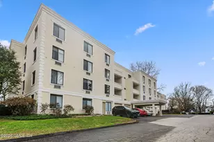 1535 E Putnam Ave, Old Greenwich, CT 06870 - Photo 28