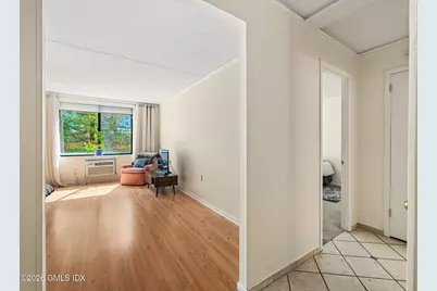 1535 E Putnam Avenue #APT 307, Old Greenwich, CT 06870 - Photo 18