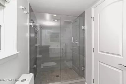 8 Willow Lane, Old Greenwich, CT 06870 - Photo 14