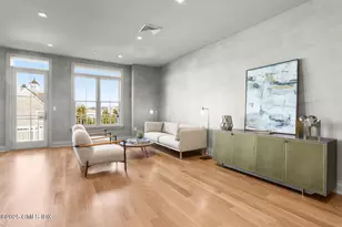 88 S Water St, Greenwich, CT 06830 - Photo 16