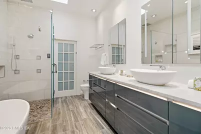 8 Willowmere Avenue, Greenwich, CT 06878 - Photo 30