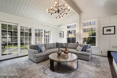 8 Willowmere Avenue, Greenwich, CT 06878 - Photo 14