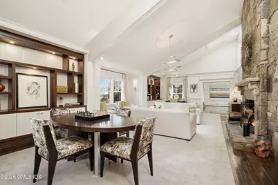 8 Willowmere Avenue, Greenwich, CT 06878 - Photo 12