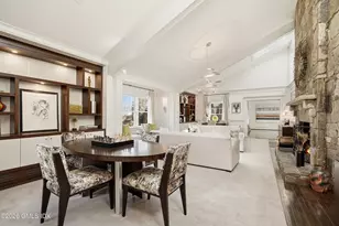 8 Willowmere Ave, Greenwich, CT 06878 - Photo 12