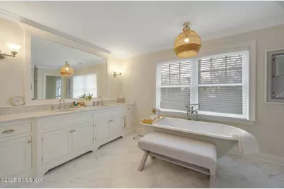 25 Innis Lane, Old Greenwich, CT 06870 - Photo 14