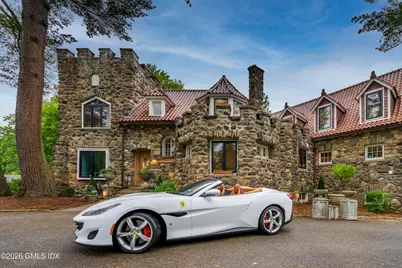 546 Lake Avenue, Greenwich, CT 06830 - Photo 2