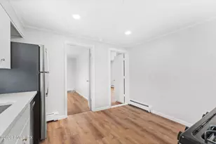 35 W Church St, Greenwich, CT 06830 - Photo 8