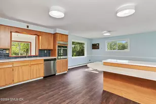 38 Maplewood Dr, Greenwich, CT 06807 - Photo 6