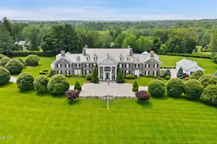 550 Round Hill Rd, Greenwich, CT 06831 - Photo 2